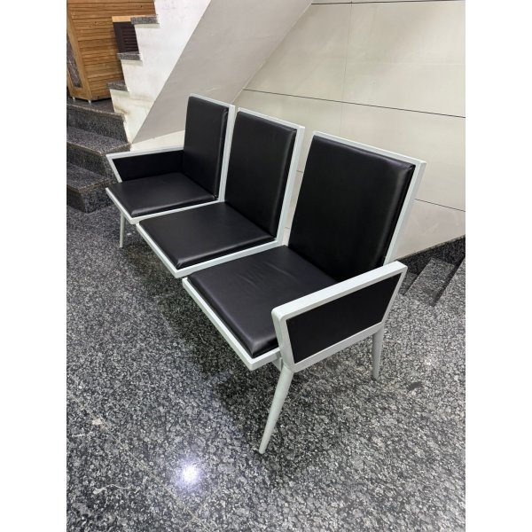 3 Seater Black Cushion Waiting Chair with Reducing Legs Best