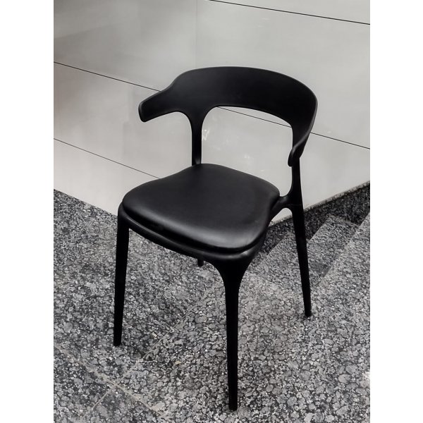 C Back - Restaurant Chair with Cushion Seat (Black)