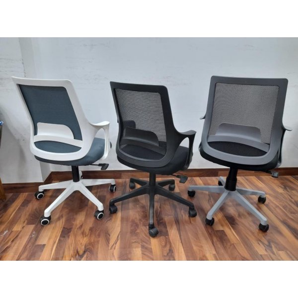 Mesh Chair Medium Back in White Design