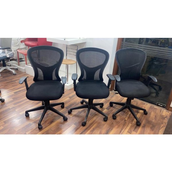 Net Back -Mesh Revolving Chair Design