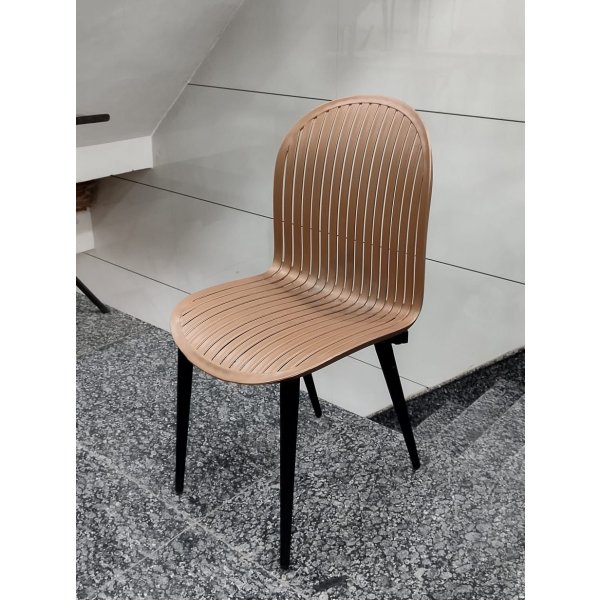 Open Restaurants Chair In Brown