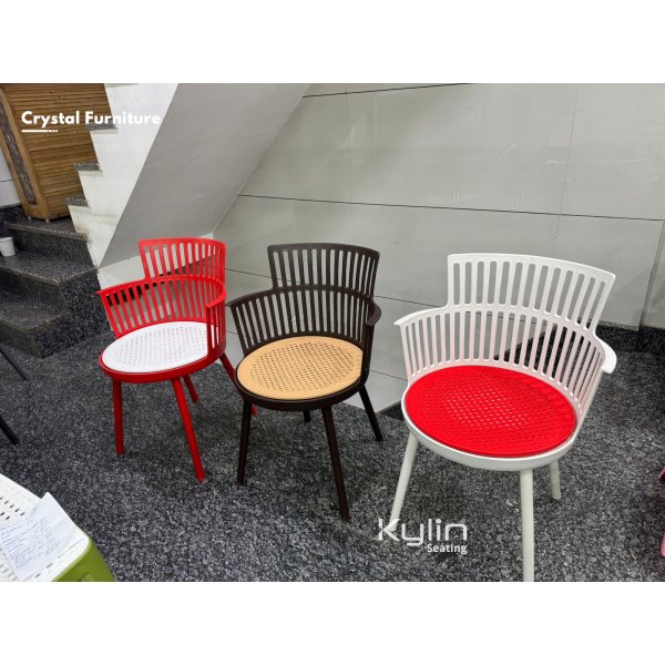 Round Seat Vertical Bars Cafeteria Chair