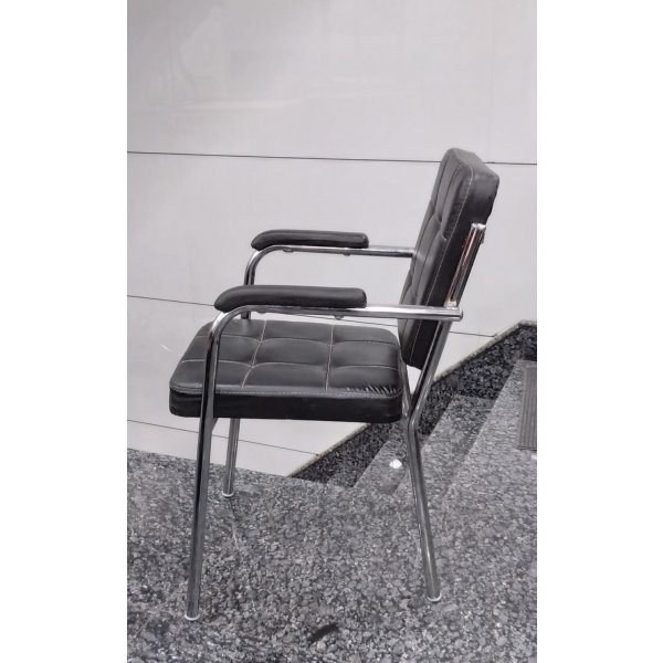 Visitor Chair - Crystal Visitor Chair with Cushion Seat Design